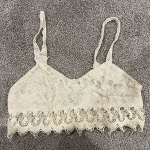 Full Tilt Crocheted Bralette Size Medium
